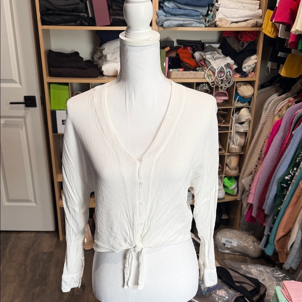 Express White Button-Down Women's Shirt Tie front